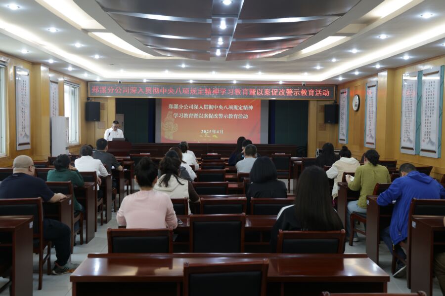 2Q7A8779.jpg